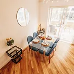 Booker Avenue House - 4 Bedroom House With Garden And Parking